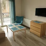 Jedynka شكلارسكا بوريبا